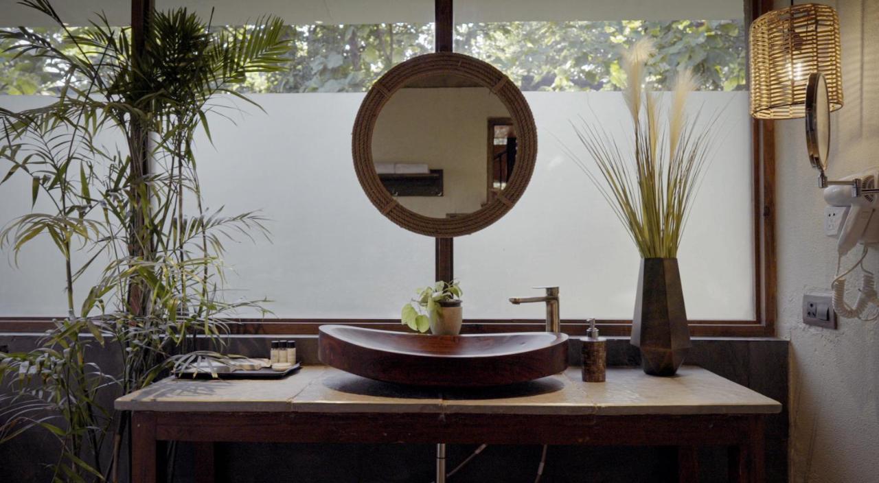 La Selva Resort, Pench National Park Khawāsa エクステリア 写真