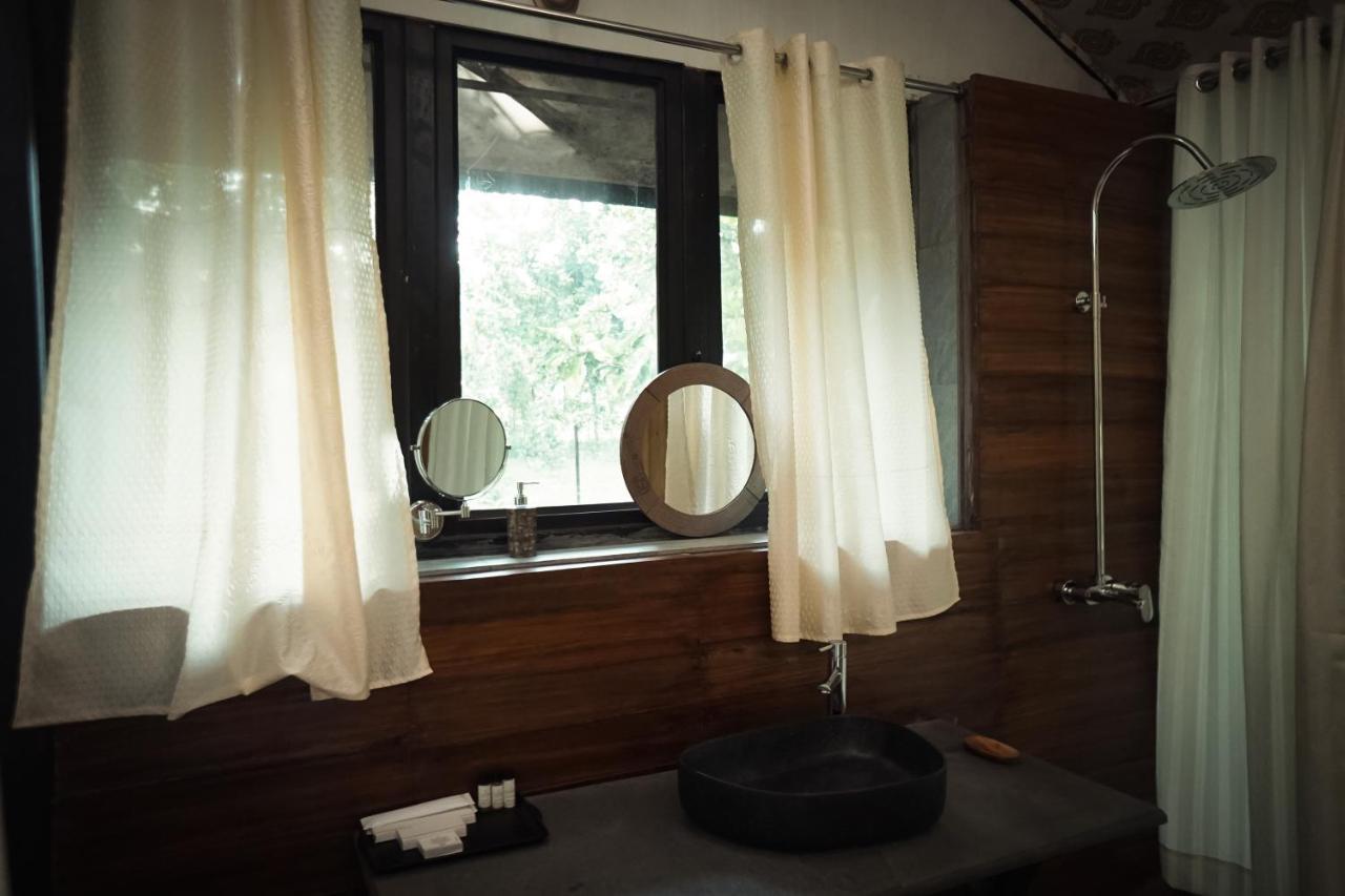 La Selva Resort, Pench National Park Khawāsa エクステリア 写真